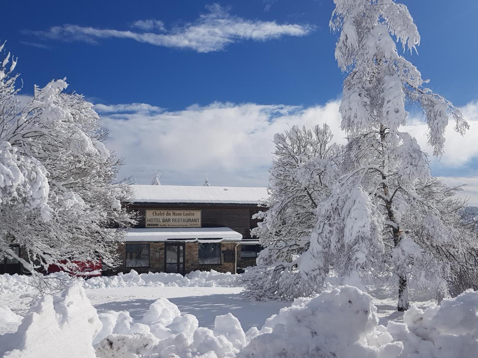 Chalet Hotel Du Mont Lozere Cubieres エクステリア 写真